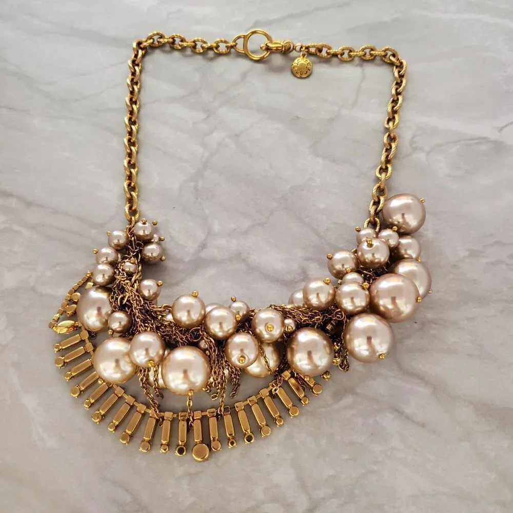 ✨ J.Crew RARE HTF Pearl Rhinestone Crystal Cluster Runway Statement Neckalce ✨